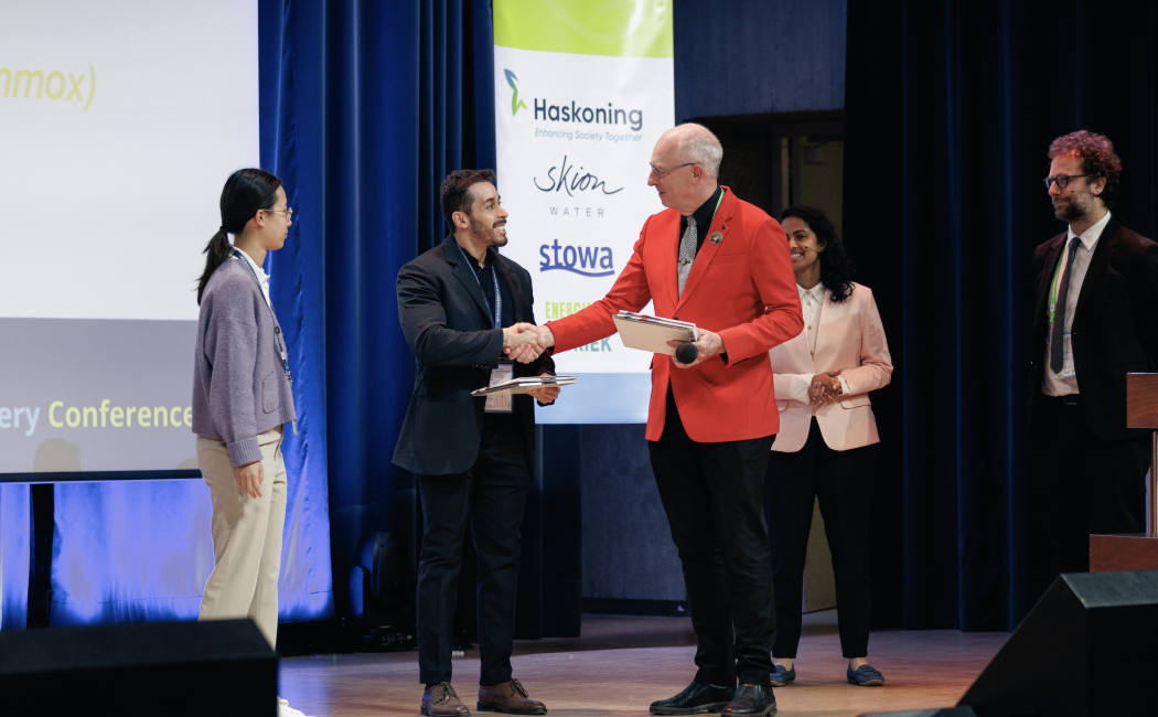 Dr. Dario R. Shaw receives the Best Presentation Award at the IWA Nutrient Removal and Recovery Conference 2026
